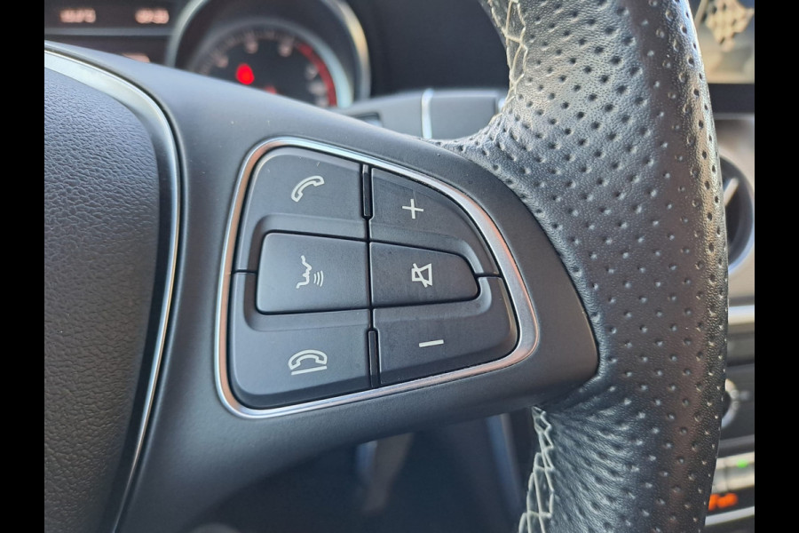 Mercedes-Benz GLA 180 Activity Edition | Navi | Camera | Afn. Trekhaak | Elektr. A. klep | Sportinterieur |