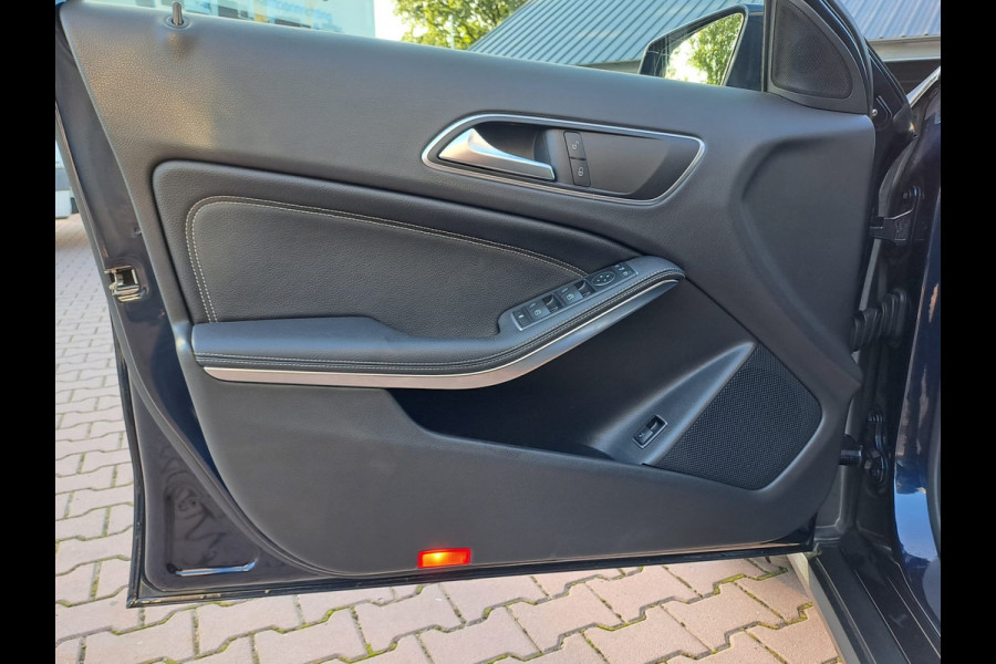 Mercedes-Benz GLA 180 Activity Edition | Navi | Camera | Afn. Trekhaak | Elektr. A. klep | Sportinterieur |