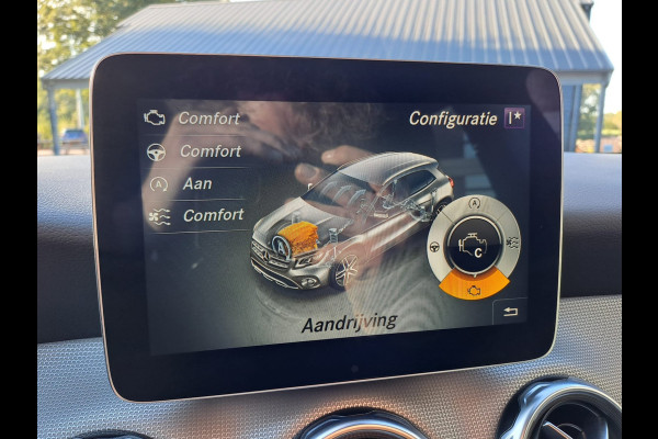 Mercedes-Benz GLA 180 Activity Edition | Navi | Camera | Afn. Trekhaak | Elektr. A. klep | Sportinterieur |