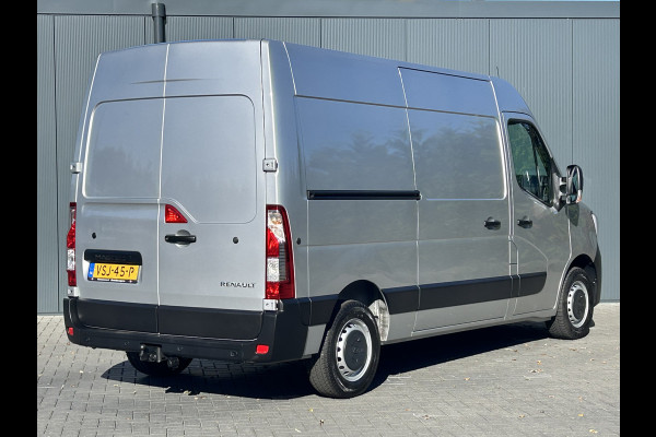 Renault Master T35 2.3 dCi 136 PK / L2H2 / 1e EIGENAAR / 60.092 KM !! / TREKHAAK / AIRCO / NAVI / BLUETOOTH / 3-ZITS
