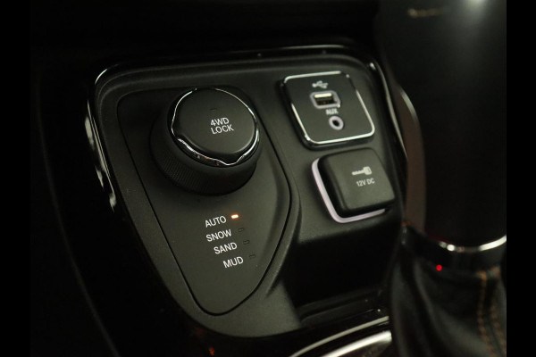Jeep Compass 1.4 MultiAir Opening Edition 4x4 | Origineel NL | Half leder | Xenon | Beats Audio | Carplay | Navigatie | Climate control | Parkeerhulp | Cruise control | Bluetooth