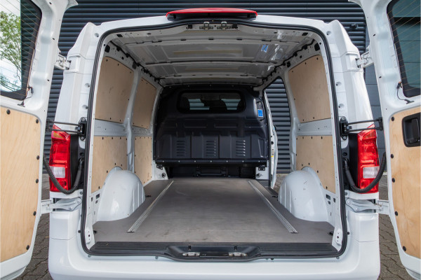 Mercedes-Benz Vito 116 CDI L2 Automaat -19 inch Gloss Black