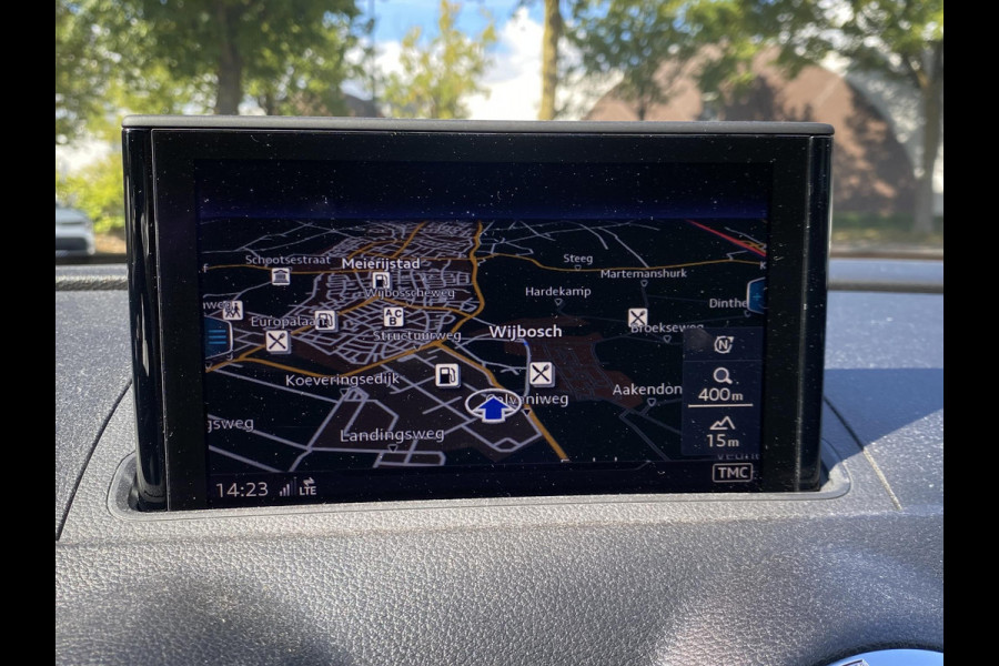 Audi A3 Sportback 30 TFSI Advance VAN: 20.900,- VOOR: 18.440,- UW HERFSTVOORDEEL: 2.460,- | RIJKLAARPRIJS INCL. 12MND BOVAG