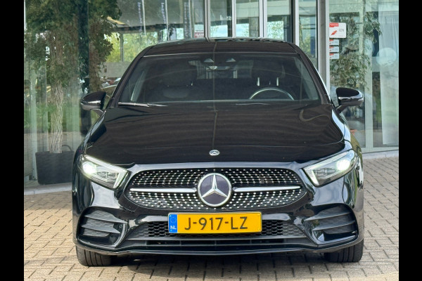 Mercedes-Benz A-Klasse 250 e AMG Night Pano|Memory|Sfeer|Dealer Onderhouden
