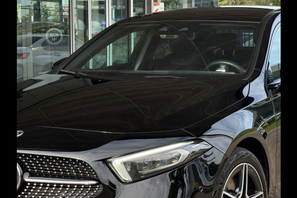 Mercedes-Benz A-Klasse 250 e AMG Night Pano|Memory|Sfeer|Dealer Onderhouden