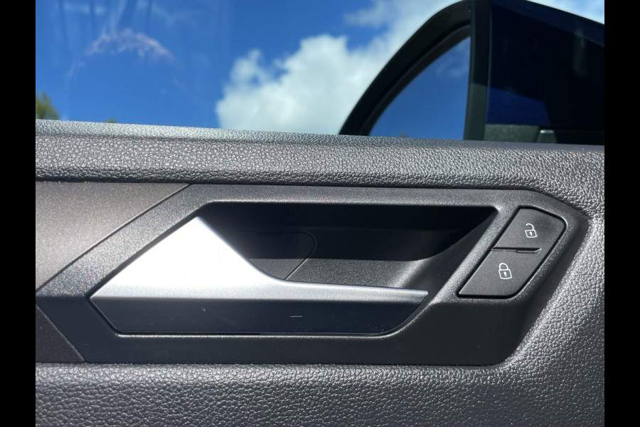 Volkswagen T-Roc 1.0 TSI Style | Trekhaak | carplay | cruise control |