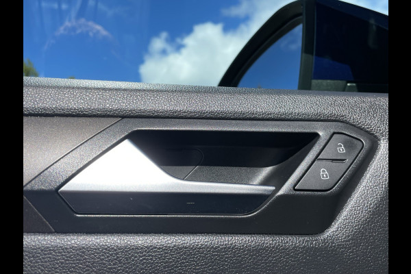 Volkswagen T-Roc 1.0 TSI Style | Trekhaak | carplay | cruise control |