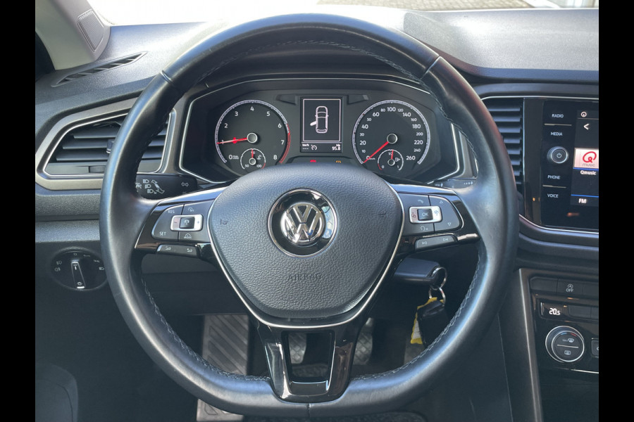 Volkswagen T-Roc 1.0 TSI Style | Trekhaak | carplay | cruise control |