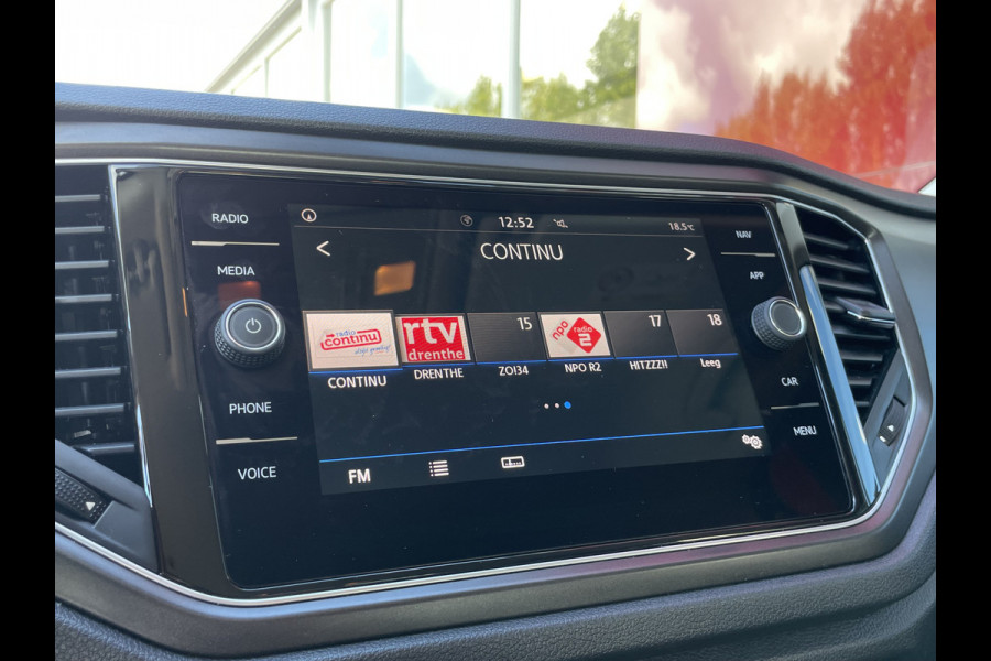 Volkswagen T-Roc 1.0 TSI Style | Trekhaak | carplay | cruise control |
