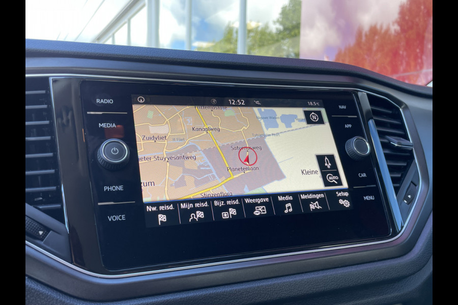 Volkswagen T-Roc 1.0 TSI Style | Trekhaak | carplay | cruise control |