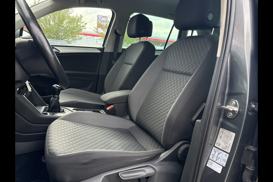 Volkswagen Tiguan 1.4 TSI ACT Comfortline Business | NL- auto | ACC | Clima | Carplay | Navi Volkswagen Tiguan 1.4 TSI ACT Comfortline Business | NL- auto | ACC | Clima | Carplay | Navi