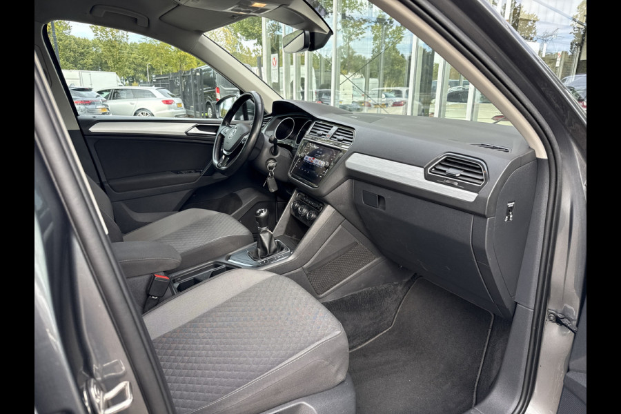 Volkswagen Tiguan 1.4 TSI ACT Comfortline Business | NL- auto | ACC | Clima | Carplay | Navi Volkswagen Tiguan 1.4 TSI ACT Comfortline Business | NL- auto | ACC | Clima | Carplay | Navi