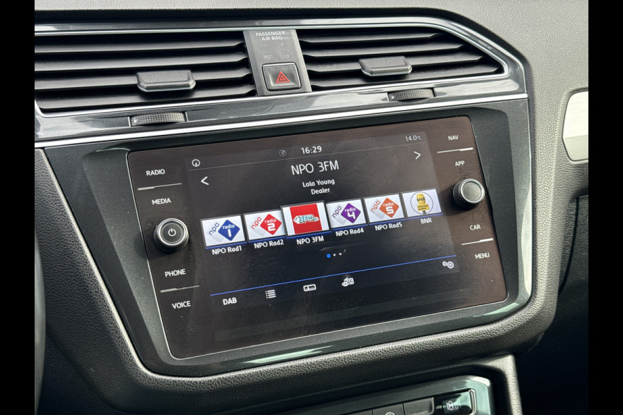 Volkswagen Tiguan 1.4 TSI ACT Comfortline Business | NL- auto | ACC | Clima | Carplay | Navi Volkswagen Tiguan 1.4 TSI ACT Comfortline Business | NL- auto | ACC | Clima | Carplay | Navi