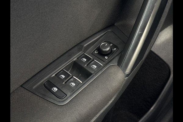 Volkswagen Tiguan 1.4 TSI ACT Comfortline Business | NL- auto | ACC | Clima | Carplay | Navi Volkswagen Tiguan 1.4 TSI ACT Comfortline Business | NL- auto | ACC | Clima | Carplay | Navi