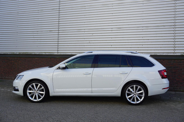 Škoda Octavia Combi 1.5 TSI 150PK Bus. Edition Plus|Virtual Cockpit| Metallic Moon White!