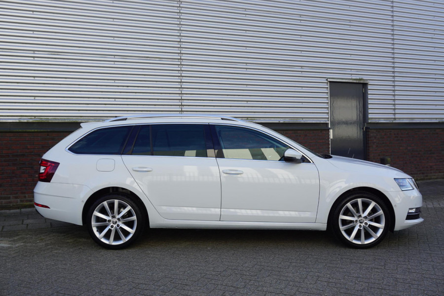 Škoda Octavia Combi 1.5 TSI 150PK Bus. Edition Plus|Virtual Cockpit| Metallic Moon White!