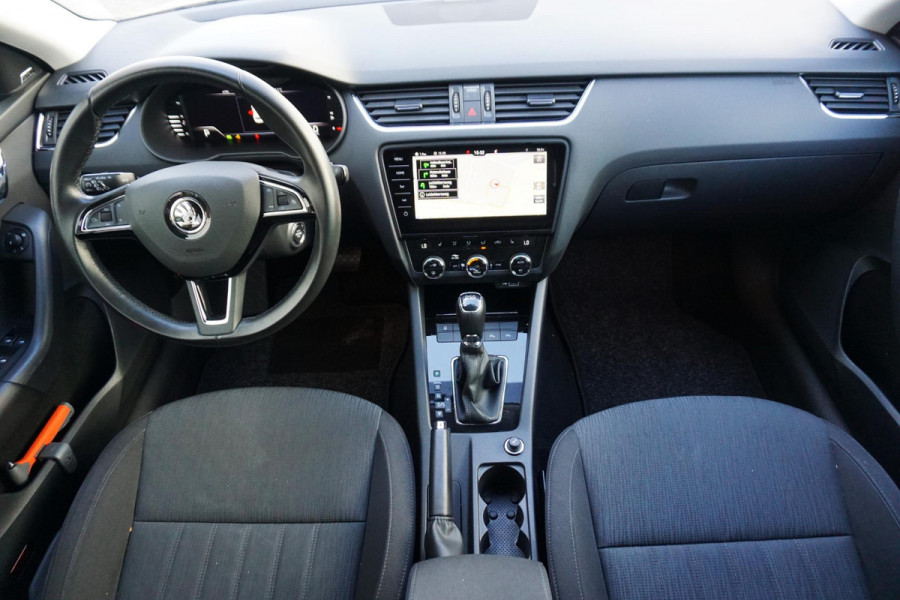 Škoda Octavia Combi 1.5 TSI 150PK Bus. Edition Plus|Virtual Cockpit| Metallic Moon White!