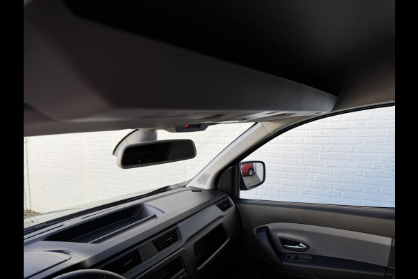 Renault Express 1.3 TCe 100 Comfort Cruise control Airco Parkeersensoren v/a plus camera Dodehoekdetectie Radio met Bleutooth