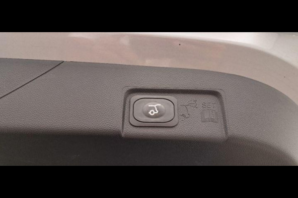 Ford Puma 1.0 EcoBoost Hybrid Titanium 125pk | Winterpack | Keyless Pack | Elek Achterklep | Sync 4 Navigatie