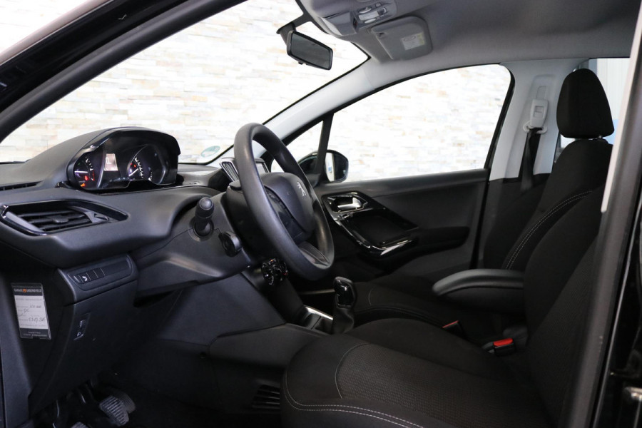 Peugeot 208 1.2 PureTech Blue Lion | PDC| NAVI | CARPLAY | NAP |