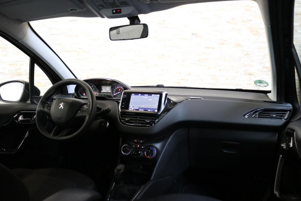 Peugeot 208 1.2 PureTech Blue Lion | PDC| NAVI | CARPLAY | NAP |