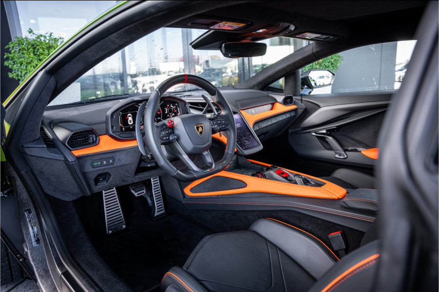 Lamborghini Revuelto - Verde Citrea | Full Carbon | Passenger Display | Lift