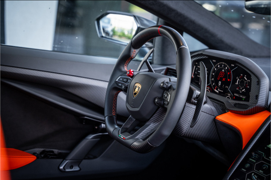 Lamborghini Revuelto - Verde Citrea | Full Carbon | Passenger Display | Lift