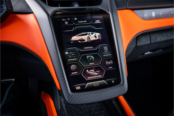 Lamborghini Revuelto - Verde Citrea | Full Carbon | Passenger Display | Lift