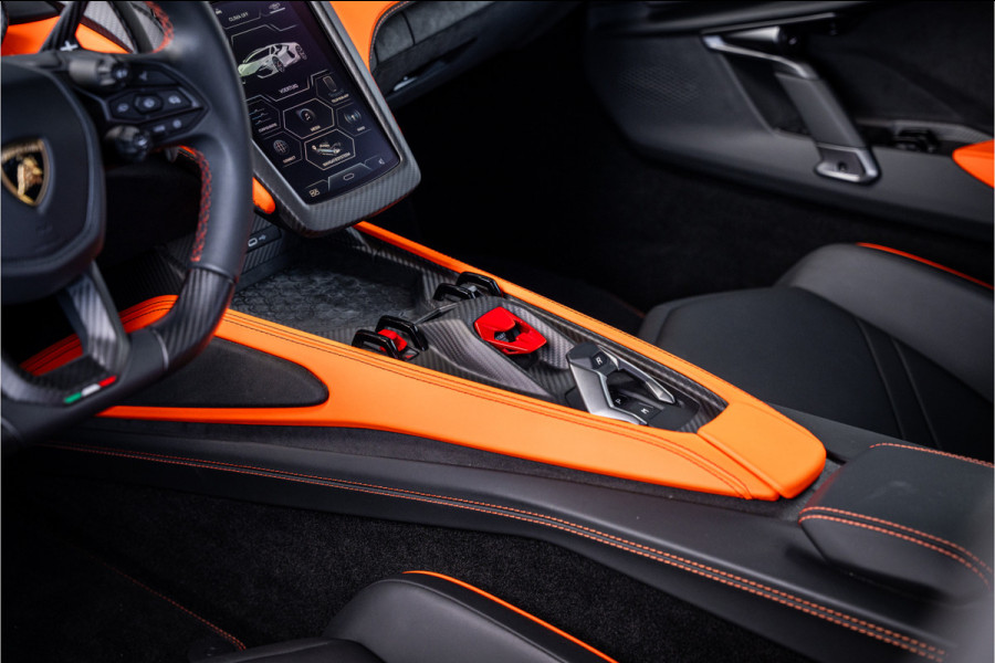 Lamborghini Revuelto - Verde Citrea | Full Carbon | Passenger Display | Lift
