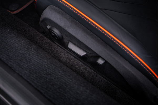 Lamborghini Revuelto - Verde Citrea | Full Carbon | Passenger Display | Lift