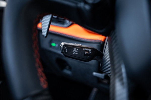 Lamborghini Revuelto - Verde Citrea | Full Carbon | Passenger Display | Lift