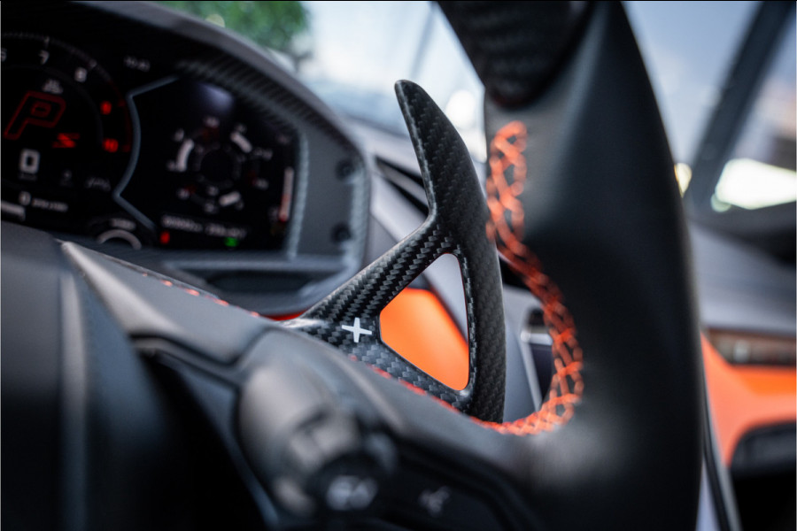 Lamborghini Revuelto - Verde Citrea | Full Carbon | Passenger Display | Lift