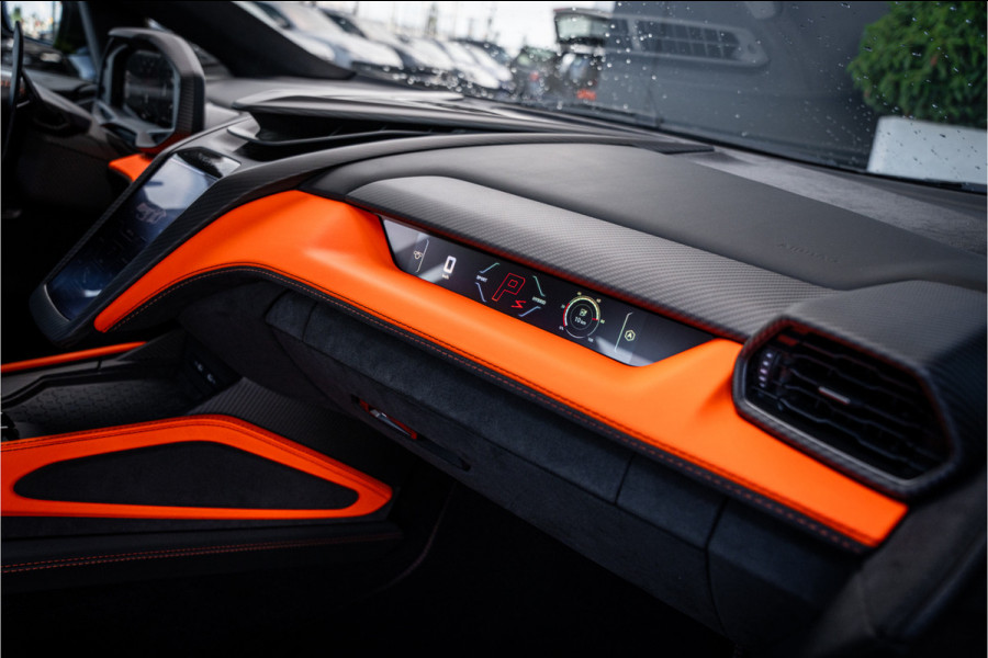 Lamborghini Revuelto - Verde Citrea | Full Carbon | Passenger Display | Lift