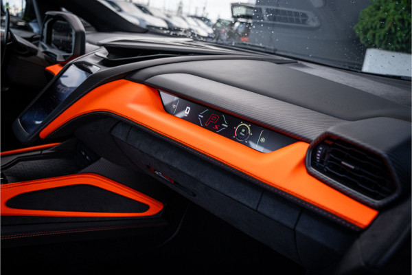 Lamborghini Revuelto - Verde Citrea | Full Carbon | Passenger Display | Lift
