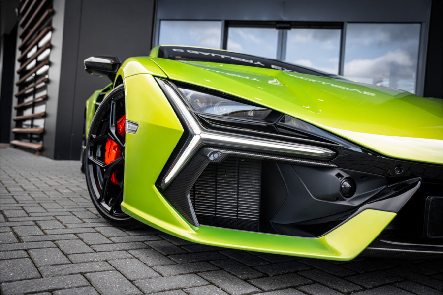 Lamborghini Revuelto - Verde Citrea | Full Carbon | Passenger Display | Lift