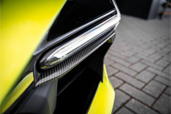 Lamborghini Revuelto - Verde Citrea | Full Carbon | Passenger Display | Lift