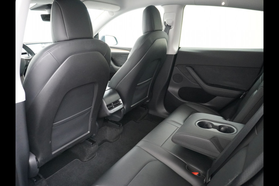 Tesla Model Y Long Range AWD 75kWh  Trekhaak Lmv 20" Wrmtepomp Leder Navi Ecc Premium Audio Stoel+Stuurverwarming Autopilot 3.0 Adaptieve Crui Memory Matrix Led Intel Atom® Processor Homelink 5 Achterbank verwarmd 4WD 1.600KG Trekgewicht