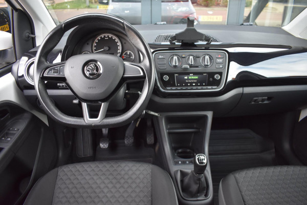 Škoda Citigo 1.0 CRUISE CONTROLE | AIRCO | NAP | NL | BLUETOOTH | ELEKTRISCHE RAMEN Škoda Citigo 1.0 CRUISE CONTROLE | AIRCO | NAP | NL | BLUETOOTH | ELEKTRISCHE RAMEN
