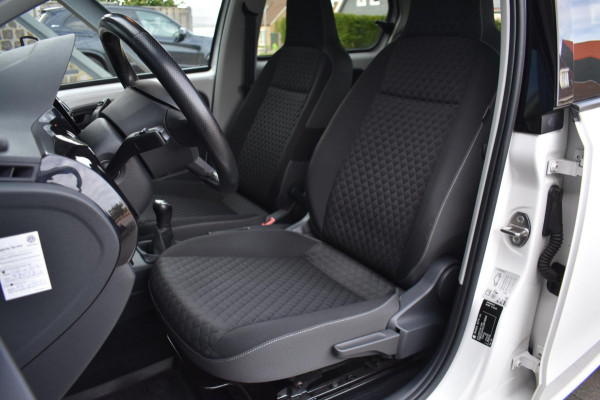 Škoda Citigo 1.0 CRUISE CONTROLE | AIRCO | NAP | NL | BLUETOOTH | ELEKTRISCHE RAMEN Škoda Citigo 1.0 CRUISE CONTROLE | AIRCO | NAP | NL | BLUETOOTH | ELEKTRISCHE RAMEN