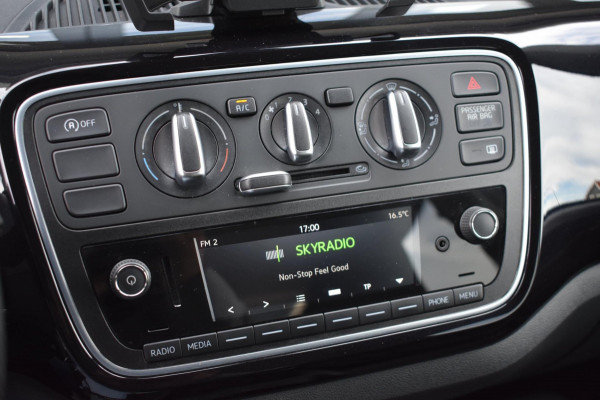 Škoda Citigo 1.0 CRUISE CONTROLE | AIRCO | NAP | NL | BLUETOOTH | ELEKTRISCHE RAMEN Škoda Citigo 1.0 CRUISE CONTROLE | AIRCO | NAP | NL | BLUETOOTH | ELEKTRISCHE RAMEN