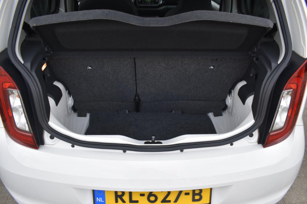 Škoda Citigo 1.0 CRUISE CONTROLE | AIRCO | NAP | NL | BLUETOOTH | ELEKTRISCHE RAMEN Škoda Citigo 1.0 CRUISE CONTROLE | AIRCO | NAP | NL | BLUETOOTH | ELEKTRISCHE RAMEN