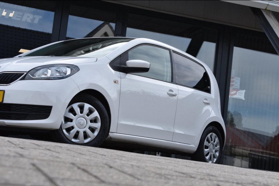 Škoda Citigo 1.0 CRUISE CONTROLE | AIRCO | NAP | NL | BLUETOOTH | ELEKTRISCHE RAMEN Škoda Citigo 1.0 CRUISE CONTROLE | AIRCO | NAP | NL | BLUETOOTH | ELEKTRISCHE RAMEN