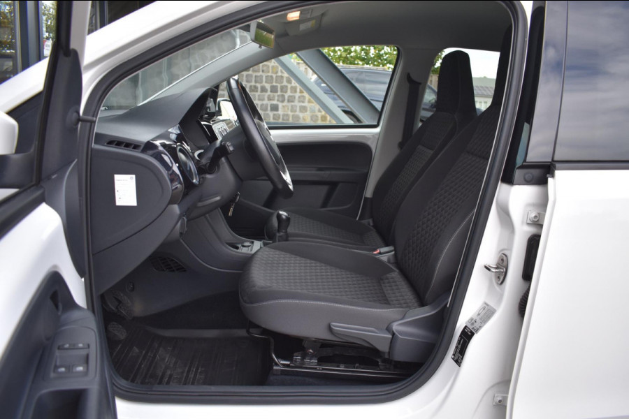 Škoda Citigo 1.0 CRUISE CONTROLE | AIRCO | NAP | NL | BLUETOOTH | ELEKTRISCHE RAMEN Škoda Citigo 1.0 CRUISE CONTROLE | AIRCO | NAP | NL | BLUETOOTH | ELEKTRISCHE RAMEN