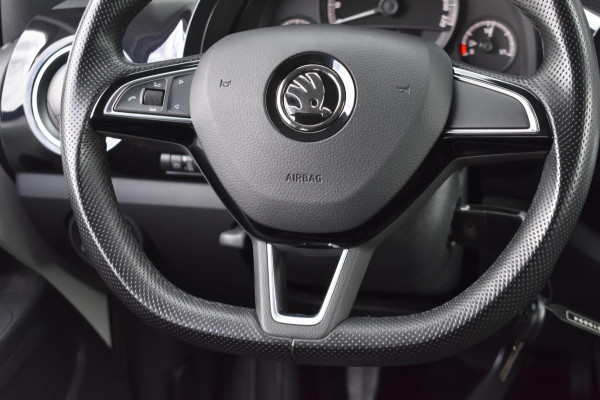 Škoda Citigo 1.0 CRUISE CONTROLE | AIRCO | NAP | NL | BLUETOOTH | ELEKTRISCHE RAMEN Škoda Citigo 1.0 CRUISE CONTROLE | AIRCO | NAP | NL | BLUETOOTH | ELEKTRISCHE RAMEN