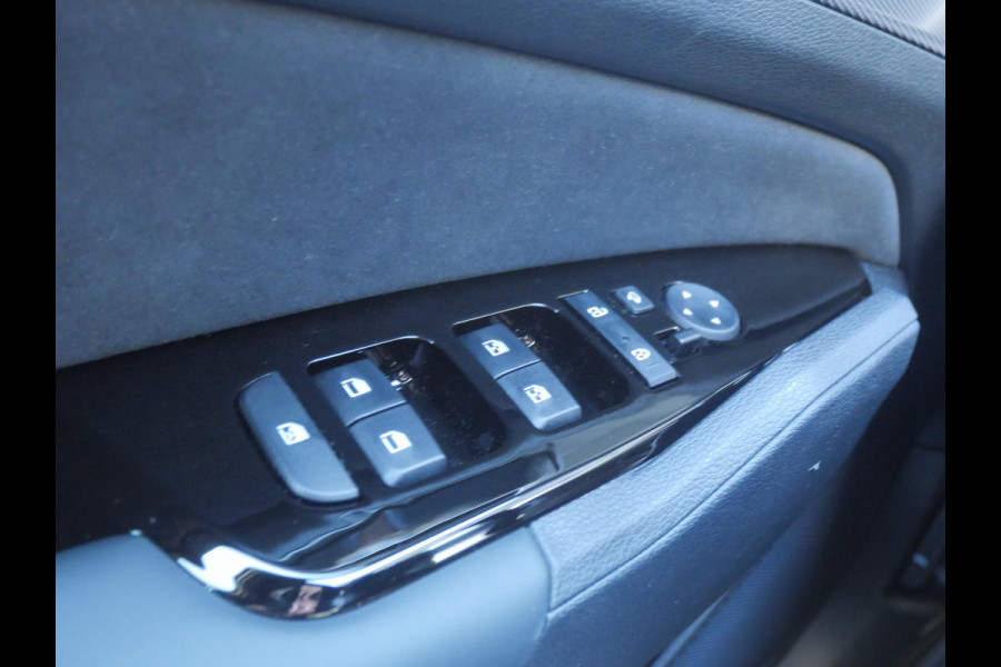 Kia Sportage 1.6 T-GDi Hybrid GT-Line Limited l GT-line exterieur l Navigatie l Keyless go l 18 inch GT velgen l l
