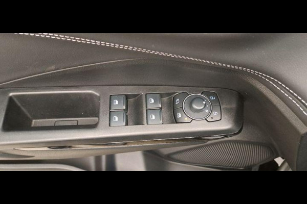 Ford Puma 1.0 EcoBoost Hybrid Titanium 125pk | Driver Assistance Pack | Winterpack | Keyless Pack | Elek. Achterklep | SYNC 4 Navigatie
