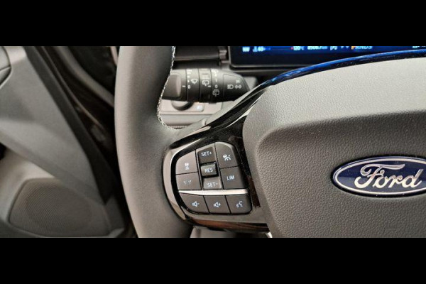 Ford Puma 1.0 EcoBoost Hybrid Titanium 125pk | Driver Assistance Pack | Winterpack | Keyless Pack | Elek. Achterklep | SYNC 4 Navigatie