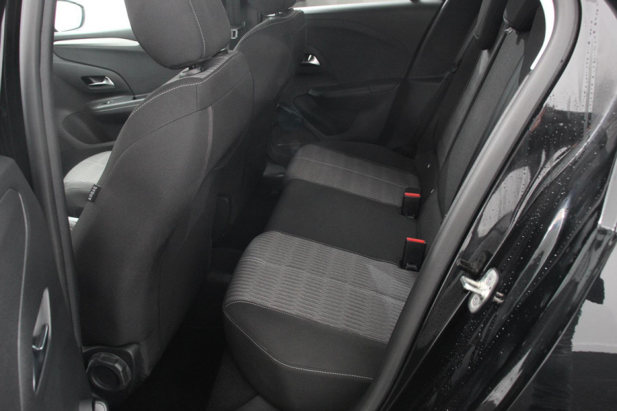 Opel Corsa 1.2 Edition | Navigatie | Airco | Cruise Control | Parkeersensoren | Lane Assist | Stoel/Stuurverwarming | Privacy Glass |