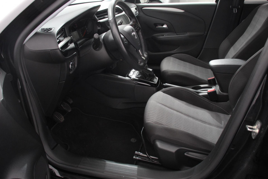 Opel Corsa 1.2 Edition | Navigatie | Airco | Cruise Control | Parkeersensoren | Lane Assist | Stoel/Stuurverwarming | Privacy Glass |