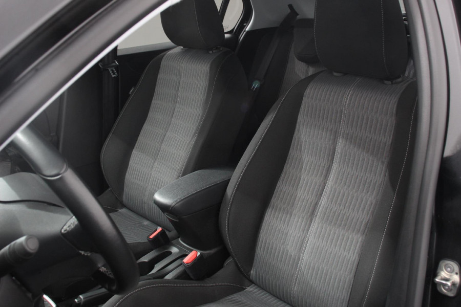 Opel Corsa 1.2 Edition | Navigatie | Airco | Cruise Control | Parkeersensoren | Lane Assist | Stoel/Stuurverwarming | Privacy Glass |